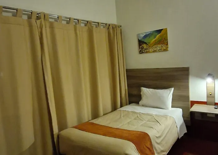 Hotel Chaska Valle