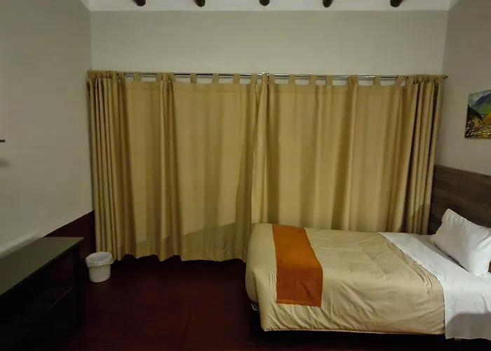 Hotel Chaska Valle