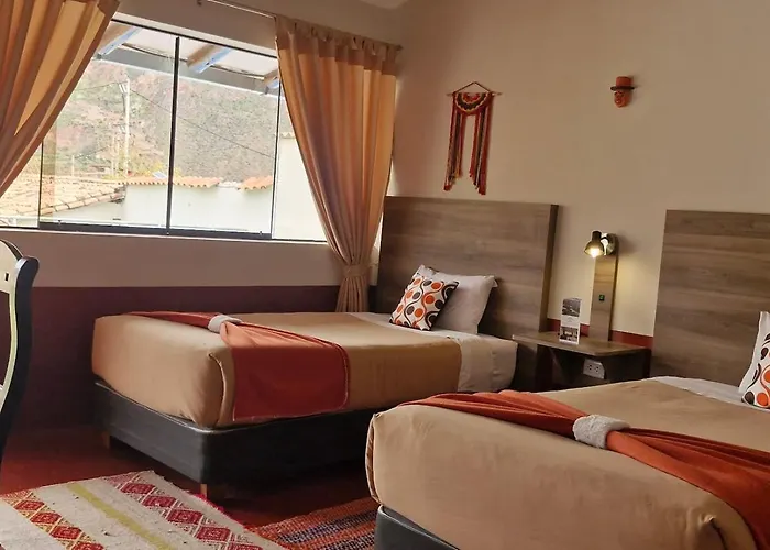Chaska Valle Hotel 2*
